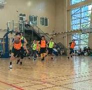 飞扬的青春  “篮”不住的斗志——央美实...