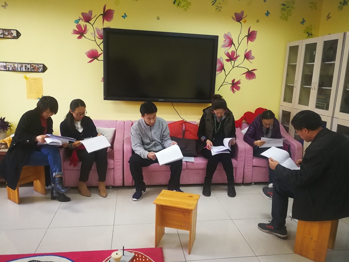 青院附中高三一模前开展学生心理疏导讲座.jpg