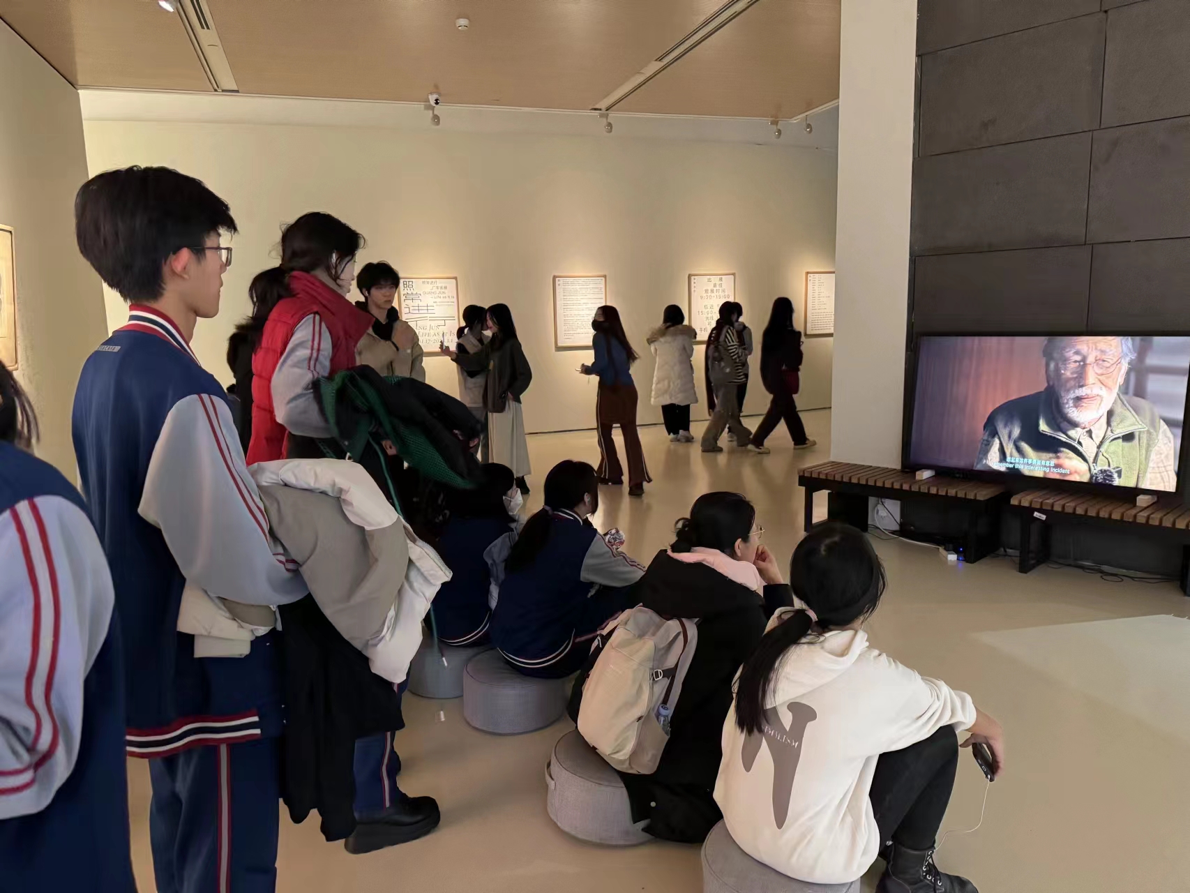 1704339783844041793.jpg 1.jpg