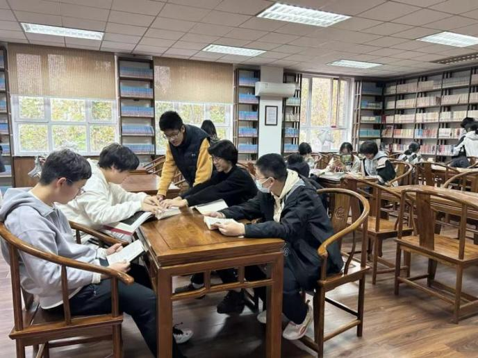 墨香润校园 阅读伴成长 | 央美实验学校系...